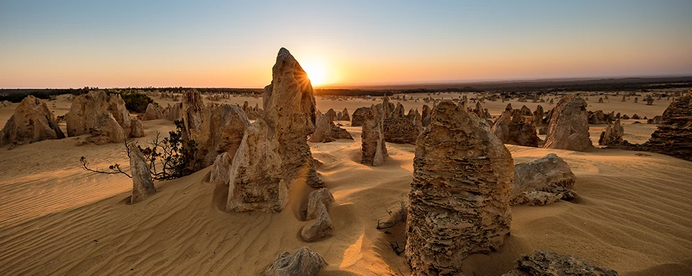 best-sights-australia-summer-pinnacles-desert-WA