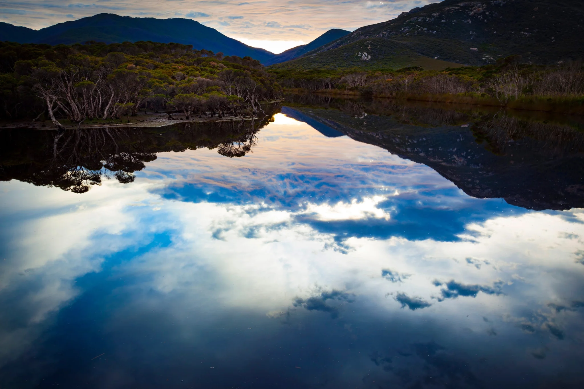 Victoria-Caravan-Spots-Header-Image