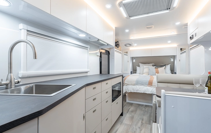 custom-made-feature-img6