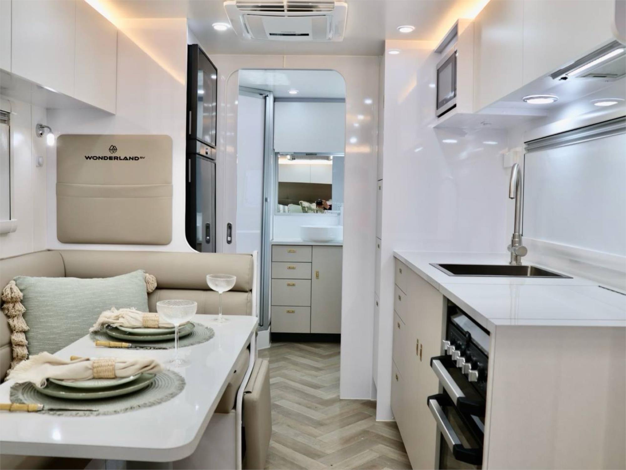 Amaroo 2100 XL Ensuite Couples