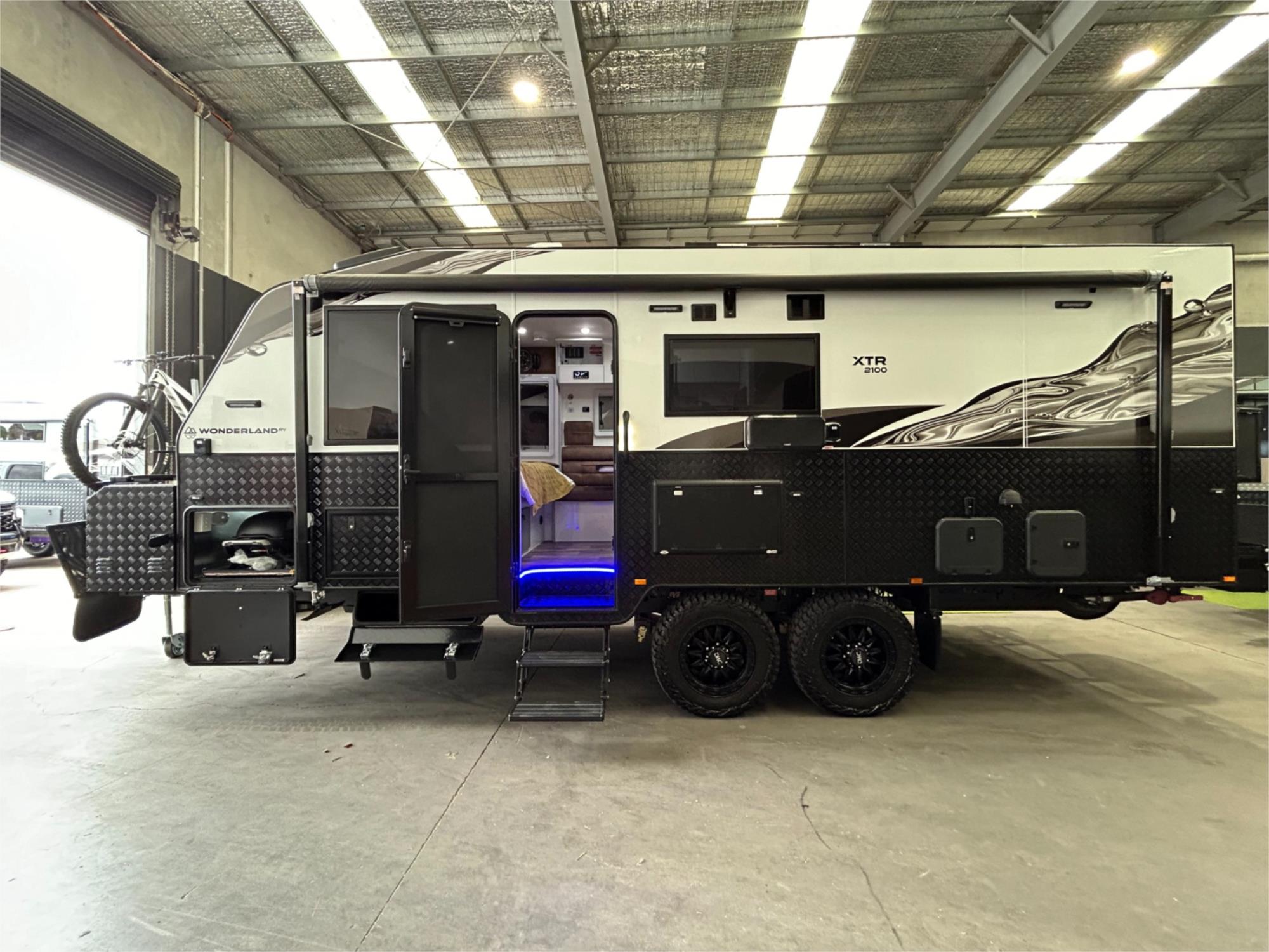 XTR 2100 Twin Bunk Family